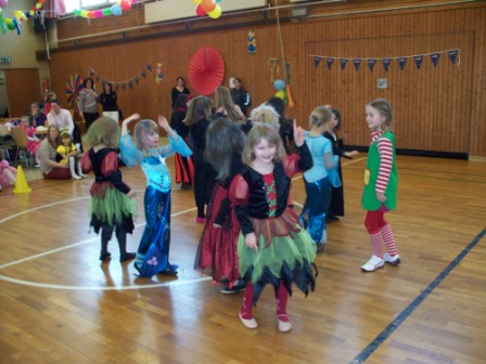 Kindertanzgruppe