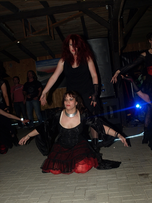 2014-06-07 22.40.08 24 Schwiegerswacken Open Air Hells Belles