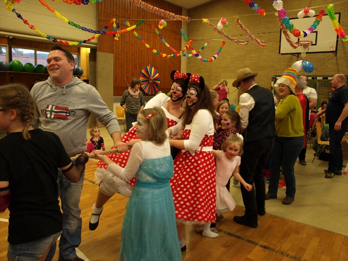 2015-02-15 16.54.03 52 TG Kinderfasching